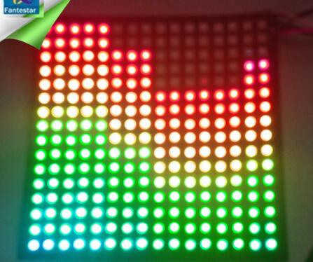5VDC la striscia del pixel indirizzabile LED, FPC nero LED indirizzabile lega i 144 pixel con un nastro leggeri/m. 2